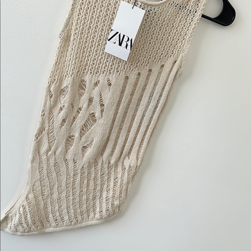 NWT! Zara Cream Knit Sleeveless Top